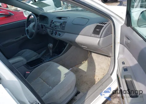 2003 Toyota Camry Le из США, поврежденный, VIN 4T1BE32K33U137159